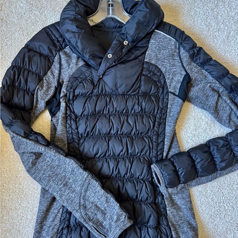 Lululemon Insulator Pullover Down Jacket Size 6 - image 1
